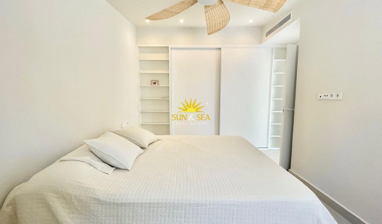 4 bedroom Townhouse for holiday rental in Campoamor - € 3,500 (Ref: 9948841)