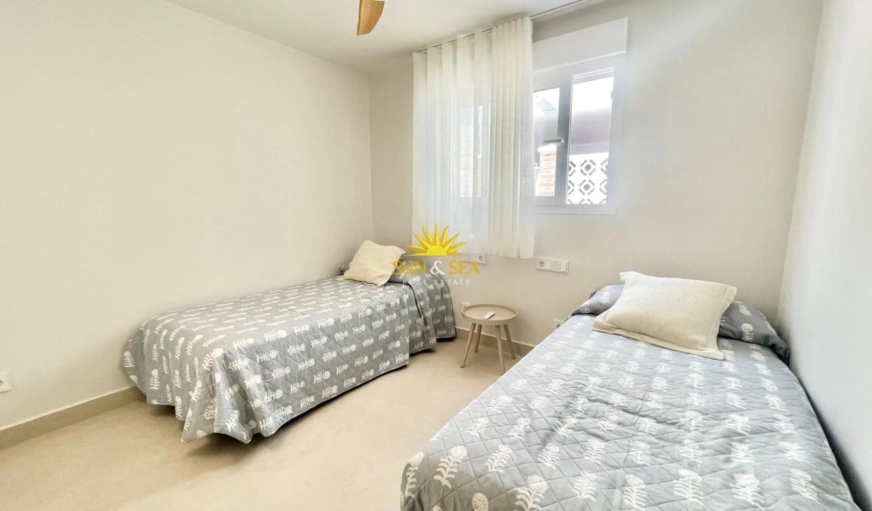 4 bedroom Townhouse for holiday rental in Campoamor - € 3,500 (Ref: 9948841)