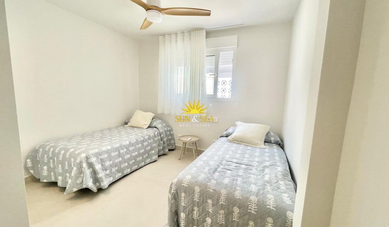 4 bedroom Townhouse for holiday rental in Campoamor - € 3,500 (Ref: 9948841)