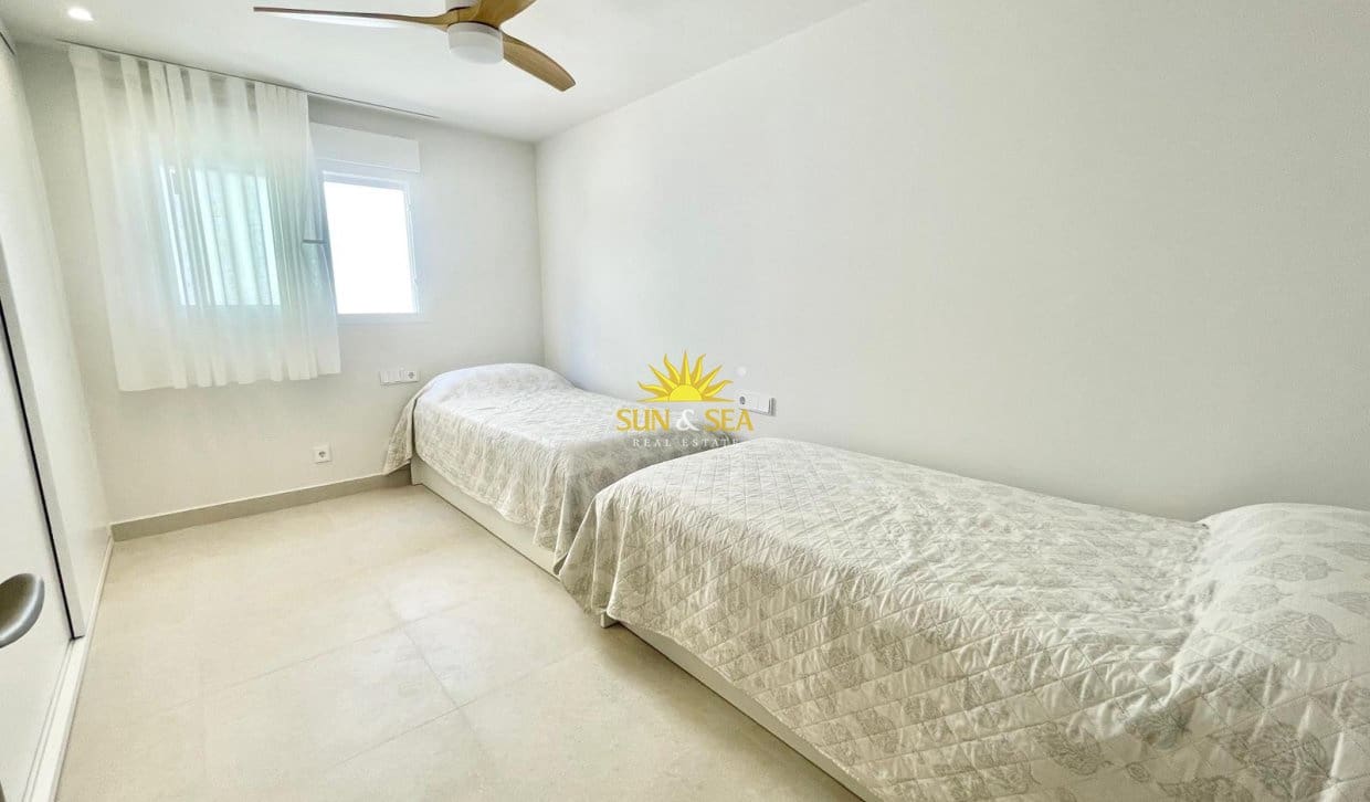 4 bedroom Townhouse for holiday rental in Campoamor - € 3,500 (Ref: 9948841)
