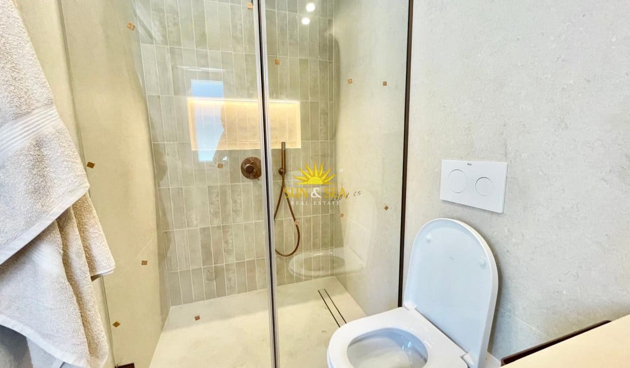 4 bedroom Townhouse for holiday rental in Campoamor - € 3,500 (Ref: 9948841)