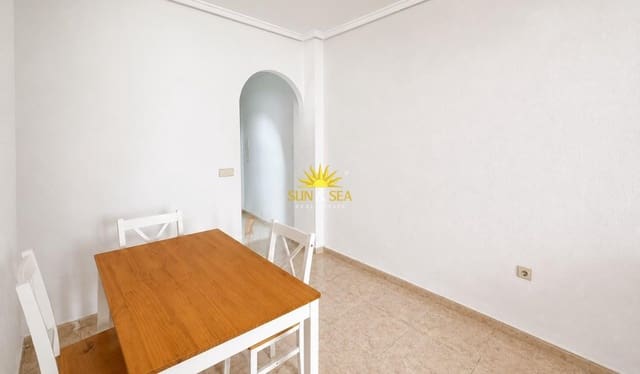 2 makuuhuone Huoneisto vuokrattavana paikassa El Molino, Torrevieja mukana uima-altaan - 800 € (Ref: 9948842)