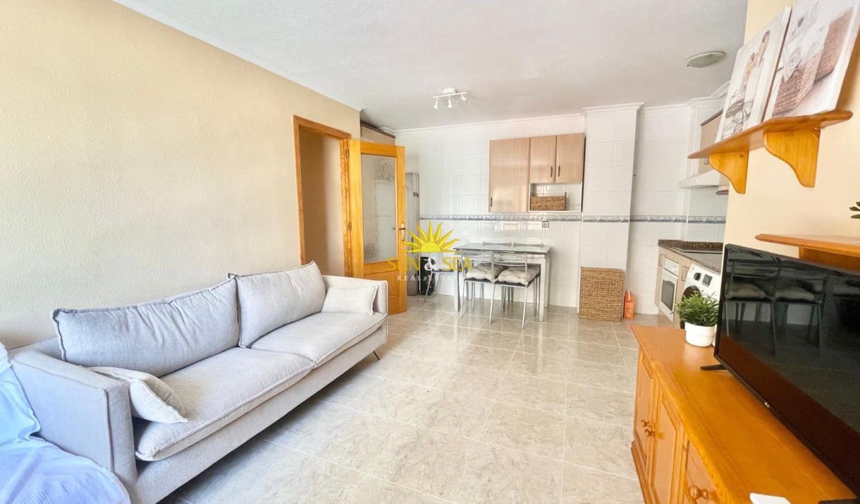2 sypialnia Apartament na kwatery wakacyjne w Torrevieja - 800 € (Ref: 9950350)