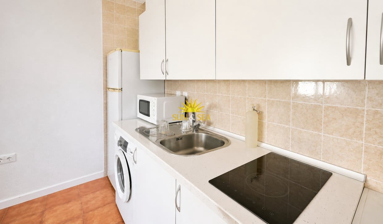 1 sypialnia Bungalow na sprzedaż w Torrevieja - 82 000 € (Ref: 9950353)