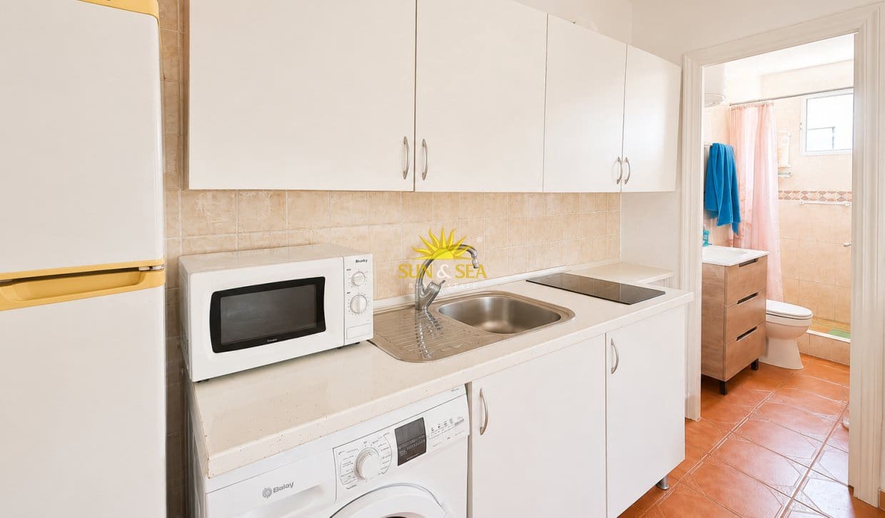 1 sypialnia Bungalow na sprzedaż w Torrevieja - 82 000 € (Ref: 9950353)