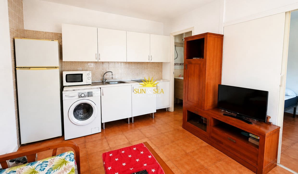 1 sypialnia Bungalow na sprzedaż w Torrevieja - 82 000 € (Ref: 9950353)