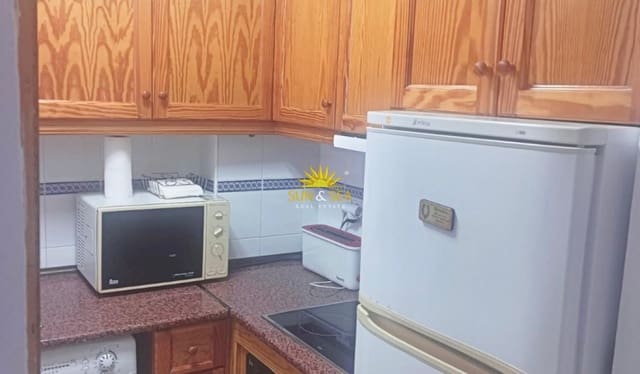 2 makuuhuone Huoneisto vuokrattavana paikassa Avenida Habaneras - Curva de Palangre, Torrevieja mukana uima-altaan - 750 € (Ref: 9950516)