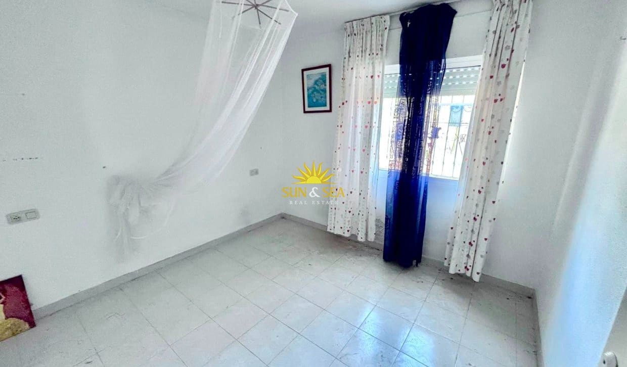 1 sovrum Hus till salu i Torrevieja - 89 900 € (Ref: 9950521)