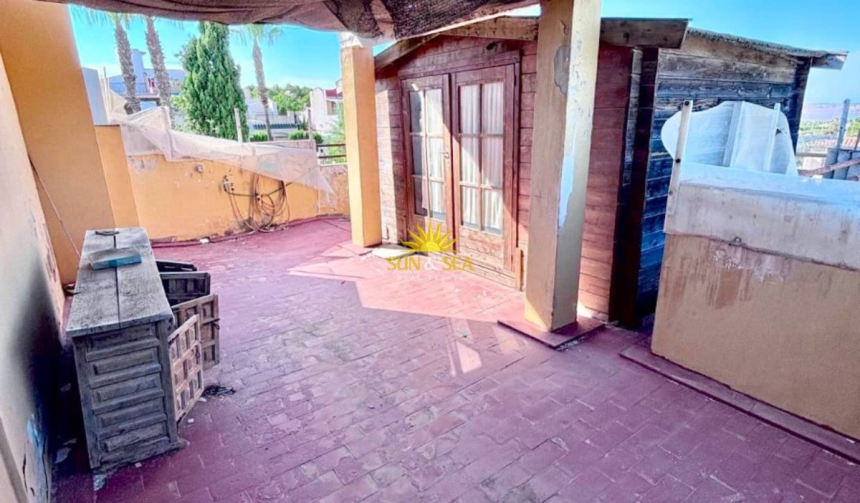 1 sovrum Hus till salu i Torrevieja - 89 900 € (Ref: 9950521)