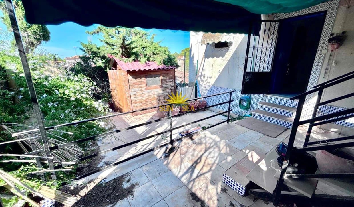 1 sovrum Hus till salu i Torrevieja - 89 900 € (Ref: 9950521)