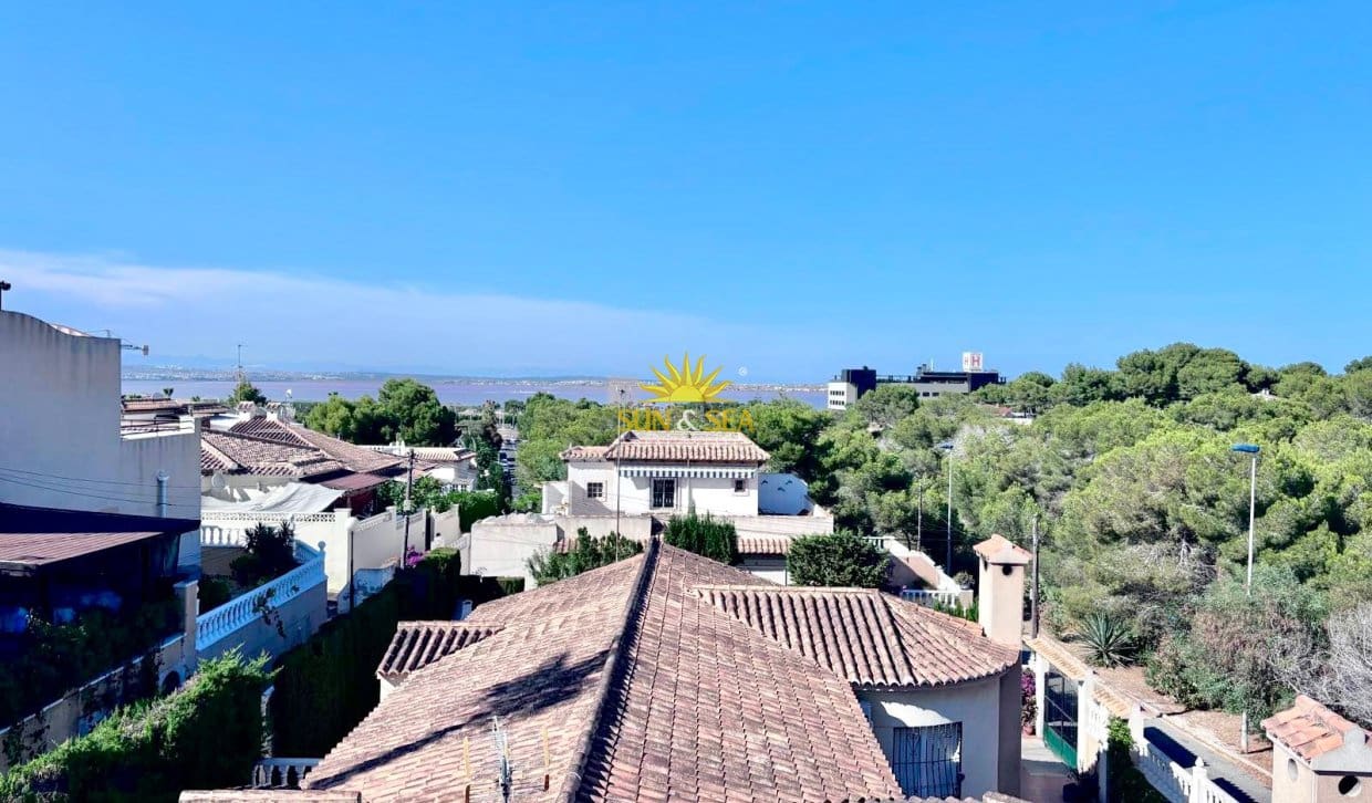 1 sovrum Hus till salu i Torrevieja - 89 900 € (Ref: 9950521)