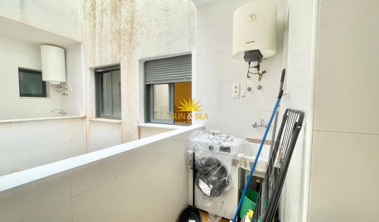 3 soverom Leilighet til leie i Bigastro - € 690 (Ref: 9952910)