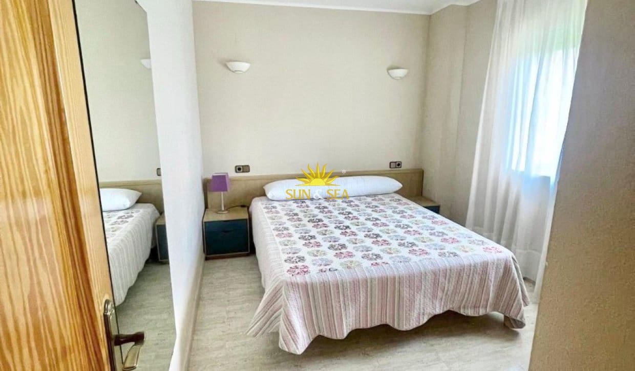 2 bedroom Beach Apartment for holiday rental in Cabo Roig with garage - € 1,200 (Ref: 9953361)