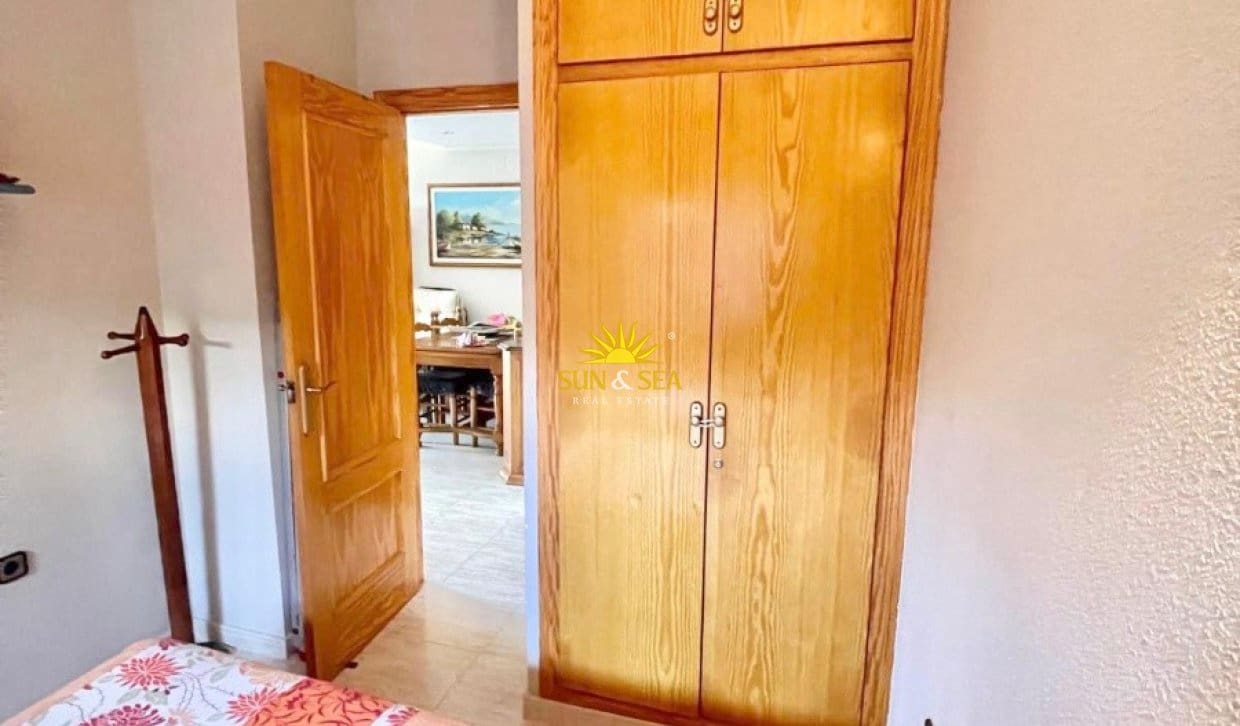 2 bedroom Beach Apartment for holiday rental in Cabo Roig with garage - € 1,200 (Ref: 9953361)