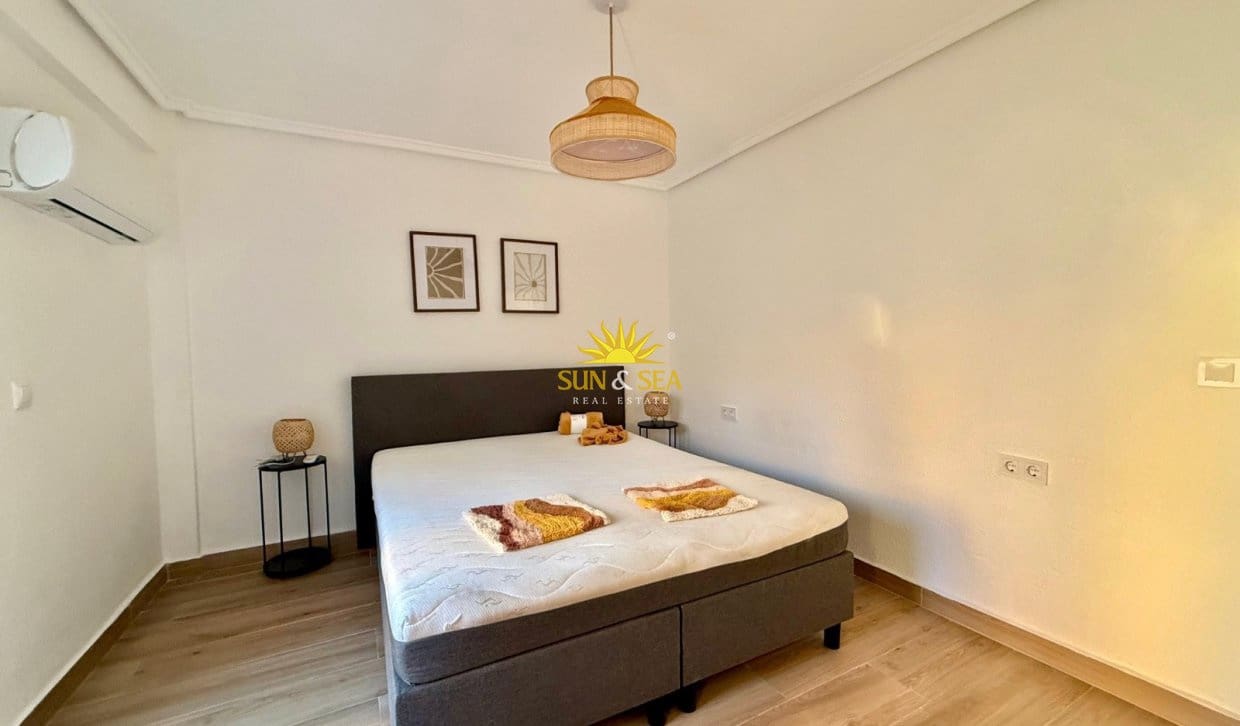 3 bedroom Apartment for sale in Catral - € 119,990 (Ref: 9956627)