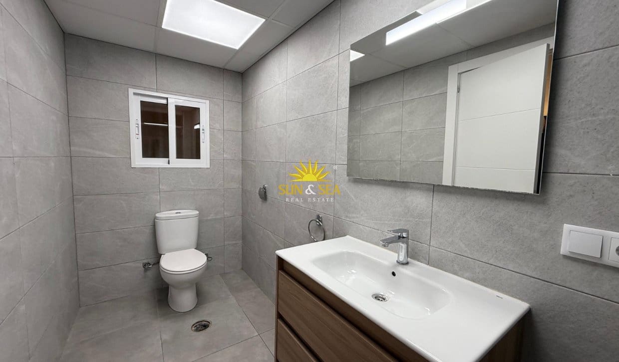 3 bedroom Apartment for sale in Catral - € 119,990 (Ref: 9956627)