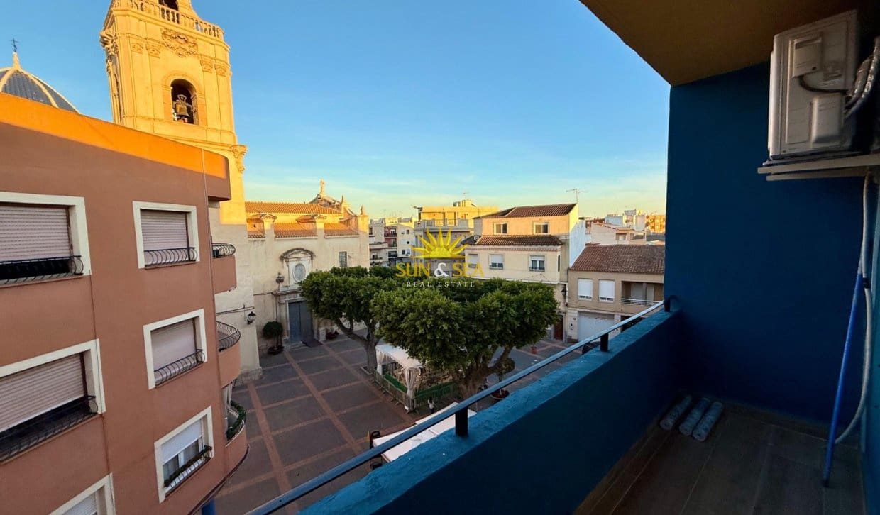 3 bedroom Apartment for sale in Catral - € 119,990 (Ref: 9956627)