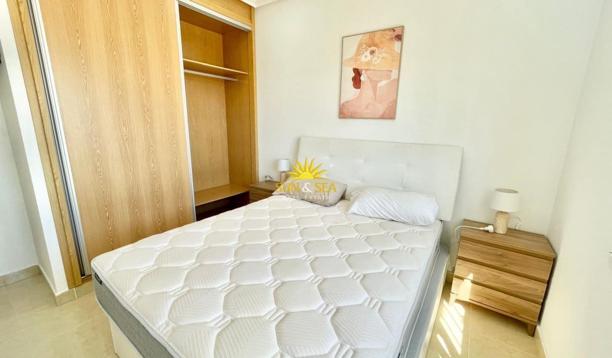 3 bedroom Villa for rent in El Carmoli with pool garage - € 2,300 (Ref: 9958290)
