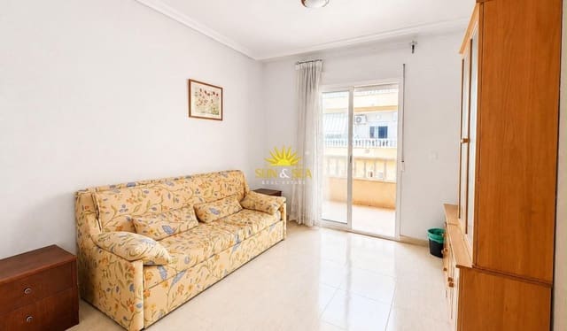 Apartamento de 2 habitaciones en Torrevieja en venta con piscina - 125.990 € (Ref: 9958422)