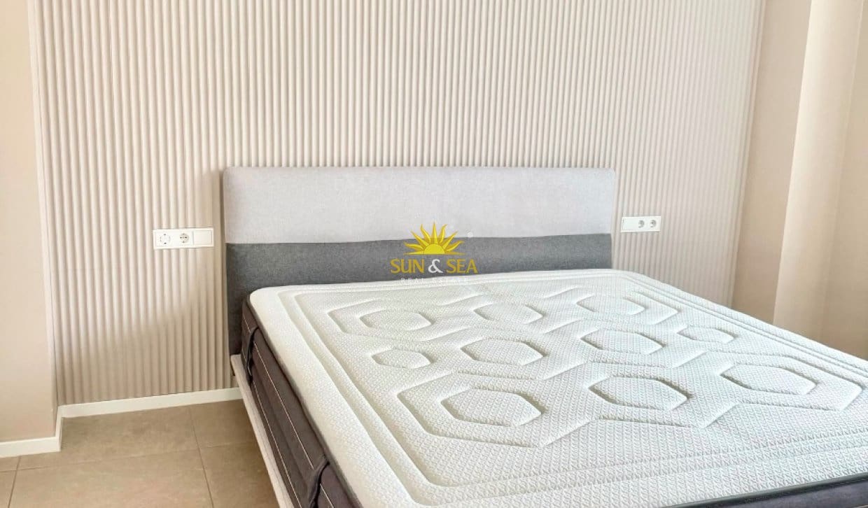 6 bedroom Villa for rent in Finestrat with pool garage - € 6,500 (Ref: 9958423)