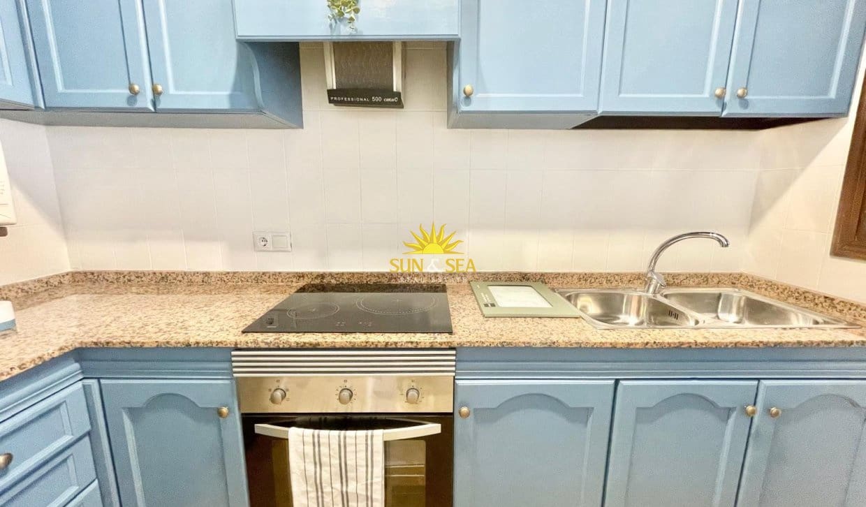 Maison de Ville de 1 chambre à louer à Cabo Roig avec piscine garage - 1 600 € (Ref: 9958838)