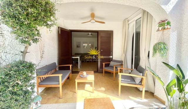 1 makuuhuone Omakotitalo vuokrattavana paikassa Cabo Roig, Orihuela mukana uima-altaan 
autotalli - 1 600 € (Ref: 9958838)