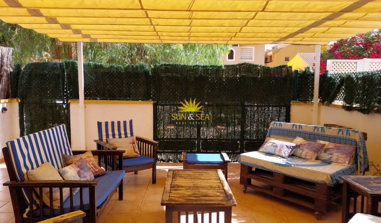 2 makuuhuone Huoneisto lomavuokrausta paikassa Mar de Cristal mukana uima-altaan - 700 € (Ref: 9961715)