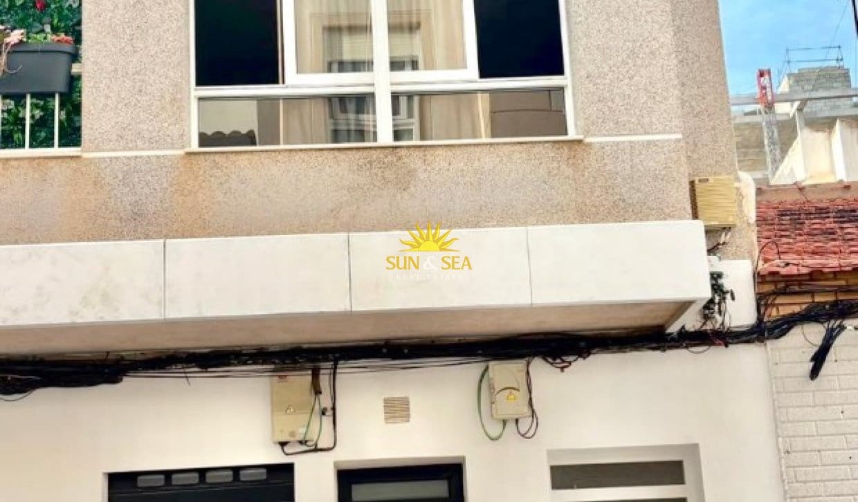 4 soverom Leilighet til salgs i Torrevieja - € 359 000 (Ref: 9961716)