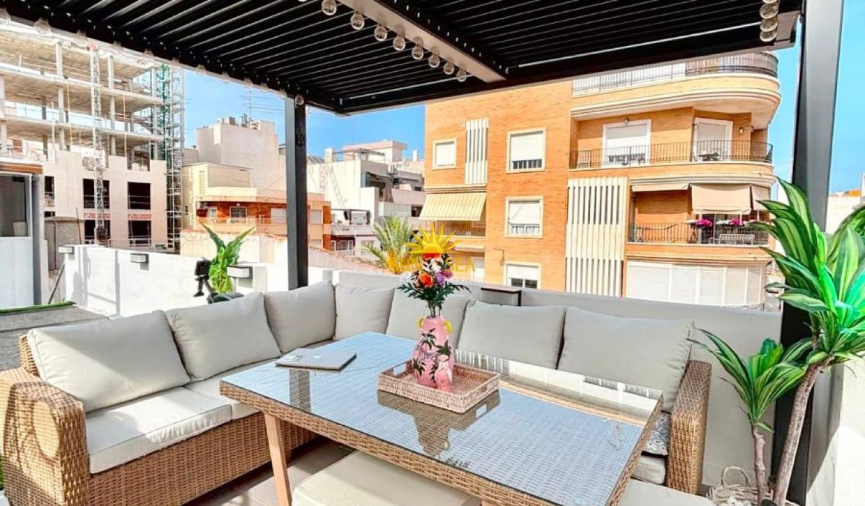 4 soverom Leilighet til salgs i Torrevieja - € 359 000 (Ref: 9961716)