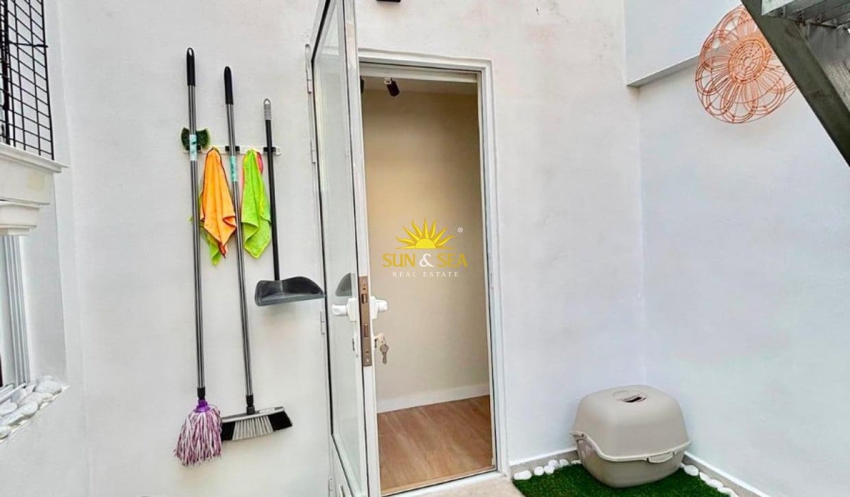 4 soverom Leilighet til salgs i Torrevieja - € 359 000 (Ref: 9961716)