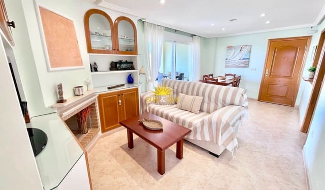2 slaapkamer Appartement voor vakantieverhuur in Cabo de Palos, Cartagena met zwembad - € 750 (Ref: 9961717)