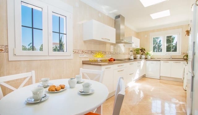 4 soverom Villa til leie i Cometa - Carrió, Calpe / Calp med svømmebasseng garasje - € 3 500 (Ref: 9965697)