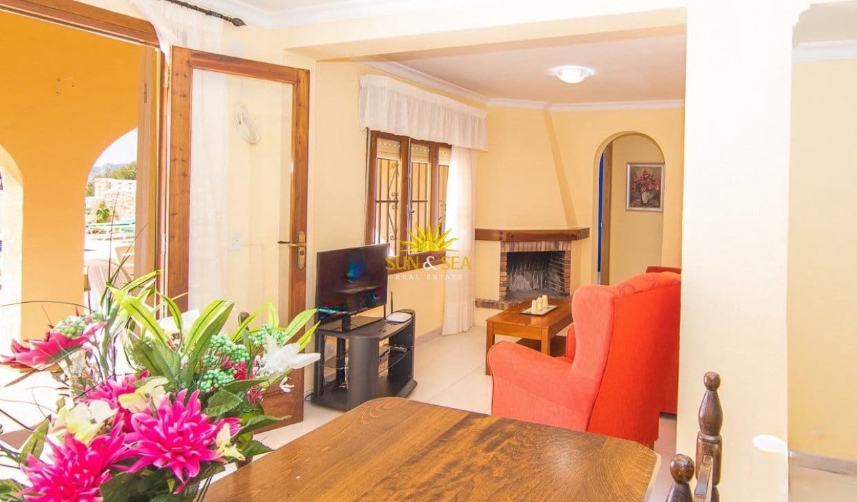 4 bedroom Villa for rent in Benissa with pool - € 2,900 (Ref: 9965698)