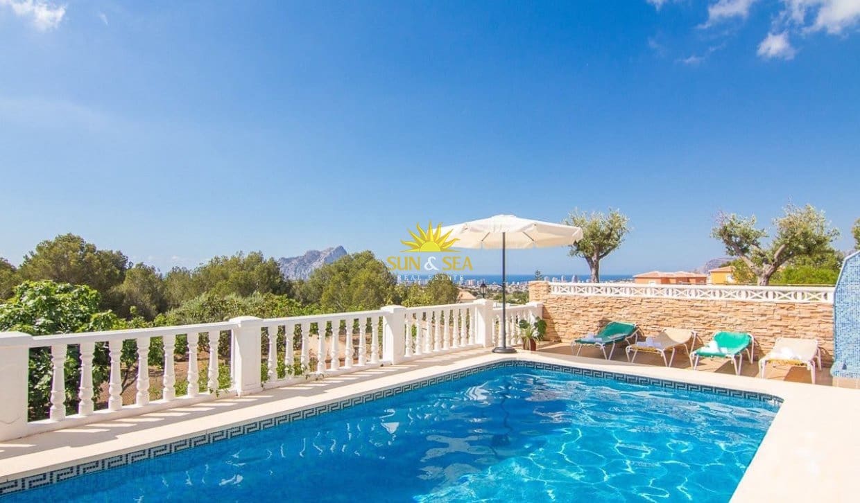 4 bedroom Villa for rent in Benissa with pool - € 2,900 (Ref: 9965698)