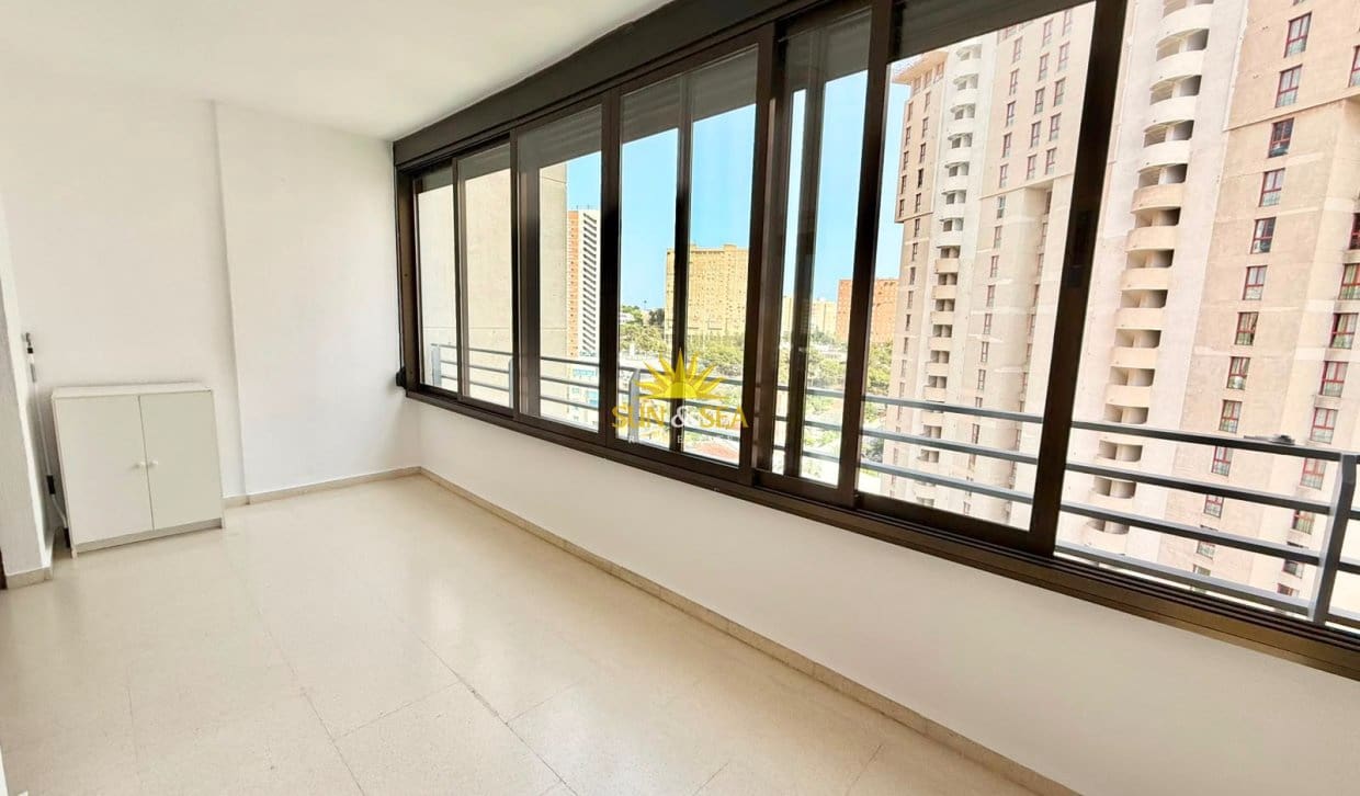 2 bedroom Apartment for rent in Finestrat with pool garage - € 1,350 (Ref: 9965808)