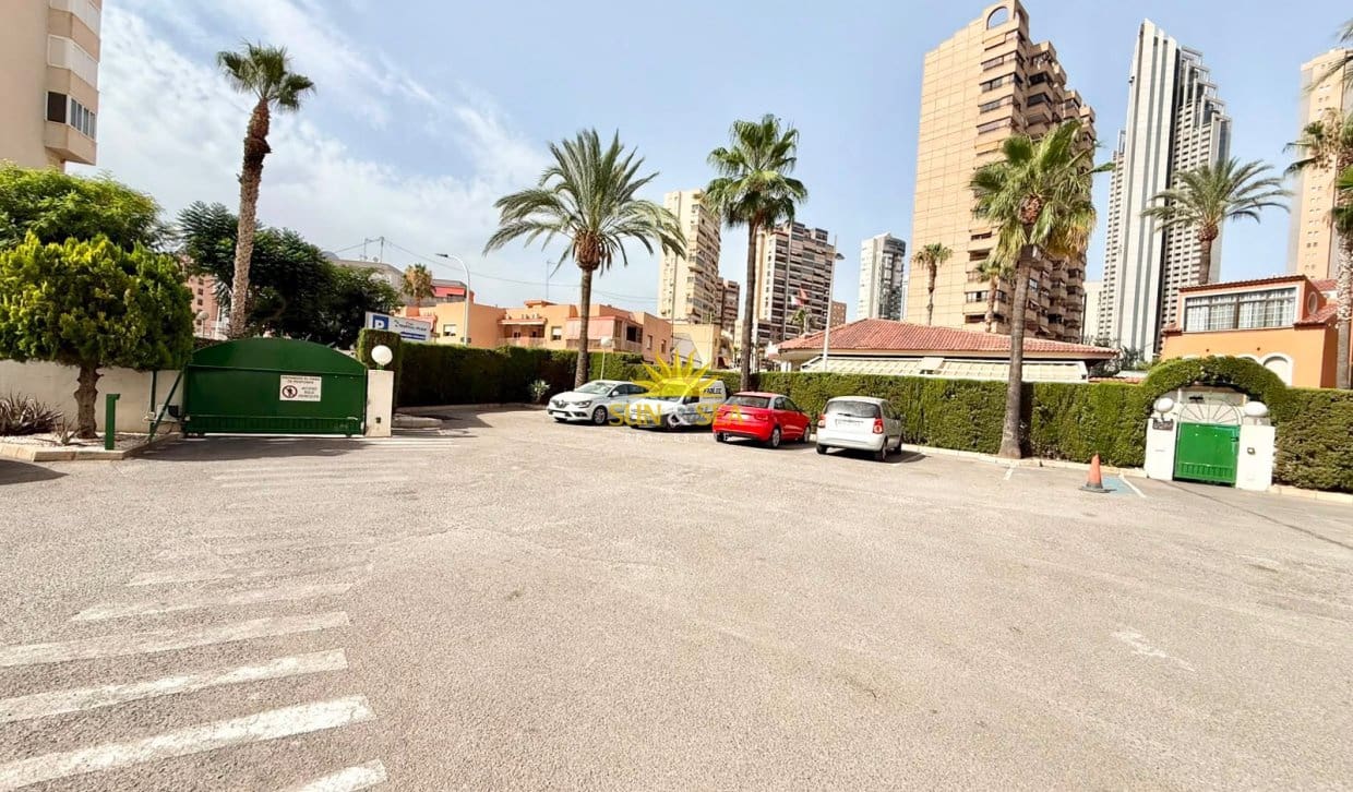 2 bedroom Apartment for rent in Finestrat with pool garage - € 1,350 (Ref: 9965808)
