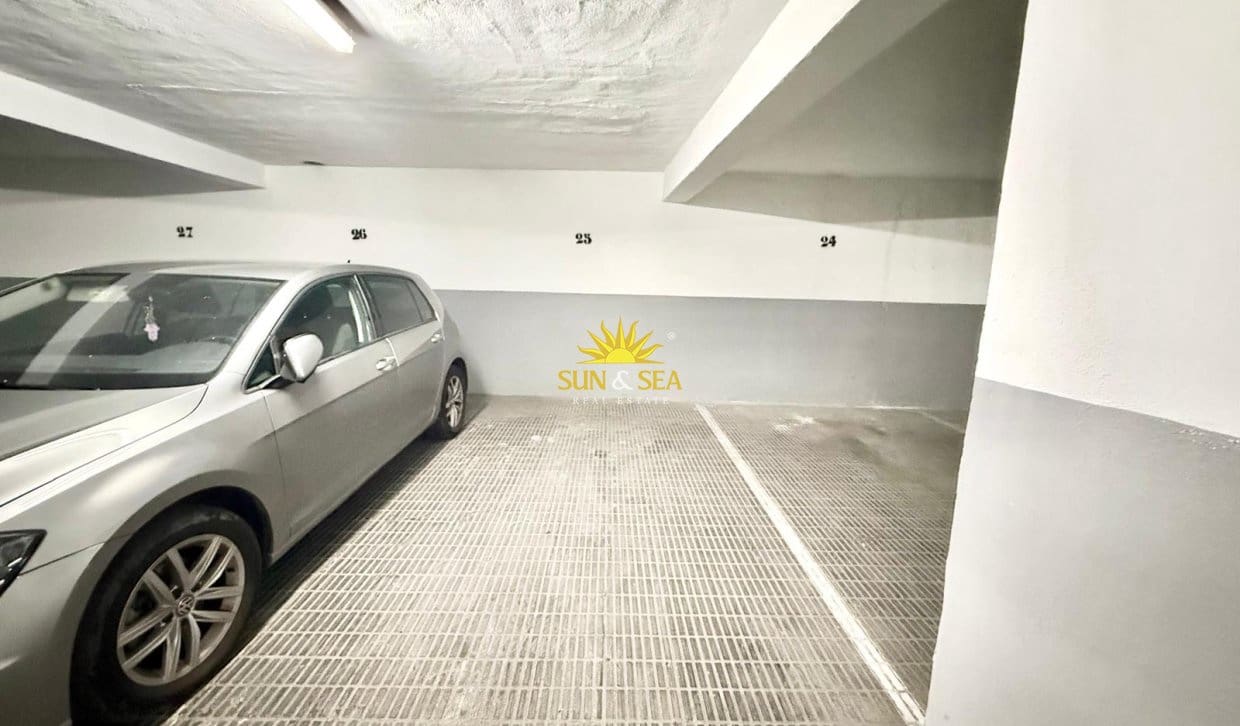 1 sovrum Lägenhet att hyra i Benidorm med pool garage - 825 € (Ref: 9965809)