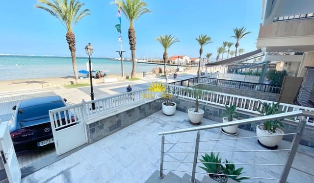 Villa/Maison de 4 chambres à louer à Centro, Los Alcázares avec garage - 2 200 € (Ref: 9965897)