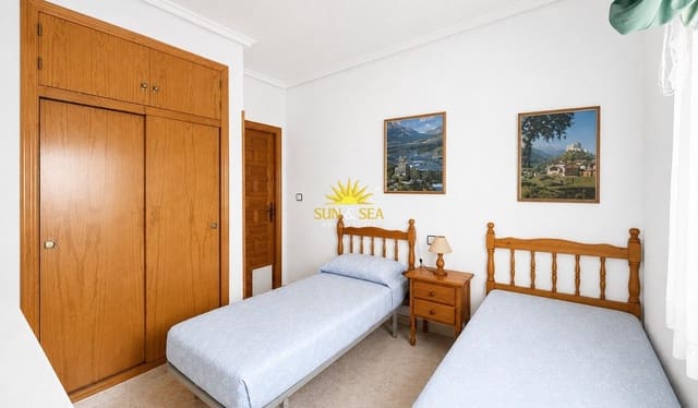 3 makuuhuone Huoneisto vuokrattavana paikassa Los Altos mukana uima-altaan - 1 200 € (Ref: 9965941)