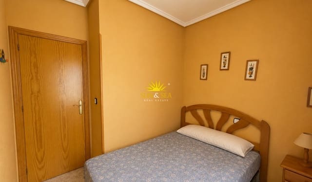 Apartamento de 3 habitaciones en Los Altos en alquiler con piscina - 1.000 € (Ref: 9965941)