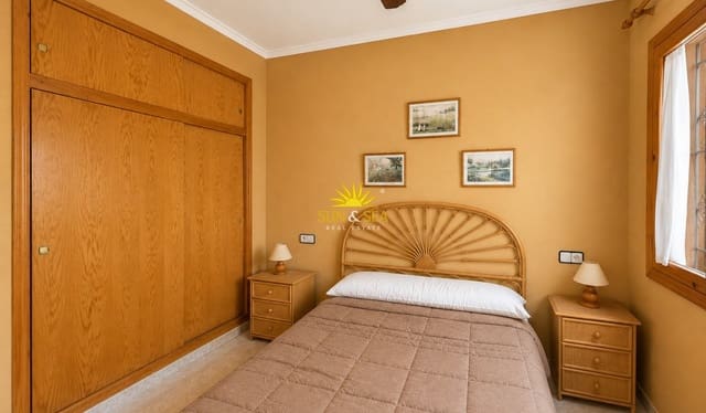 Apartamento de 3 habitaciones en Los Altos en alquiler con piscina - 1.000 € (Ref: 9965941)