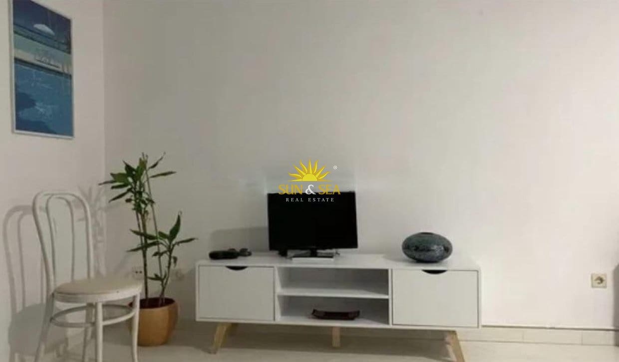 1 bedroom Apartment for holiday rental in El Campello - € 950 (Ref: 9971749)