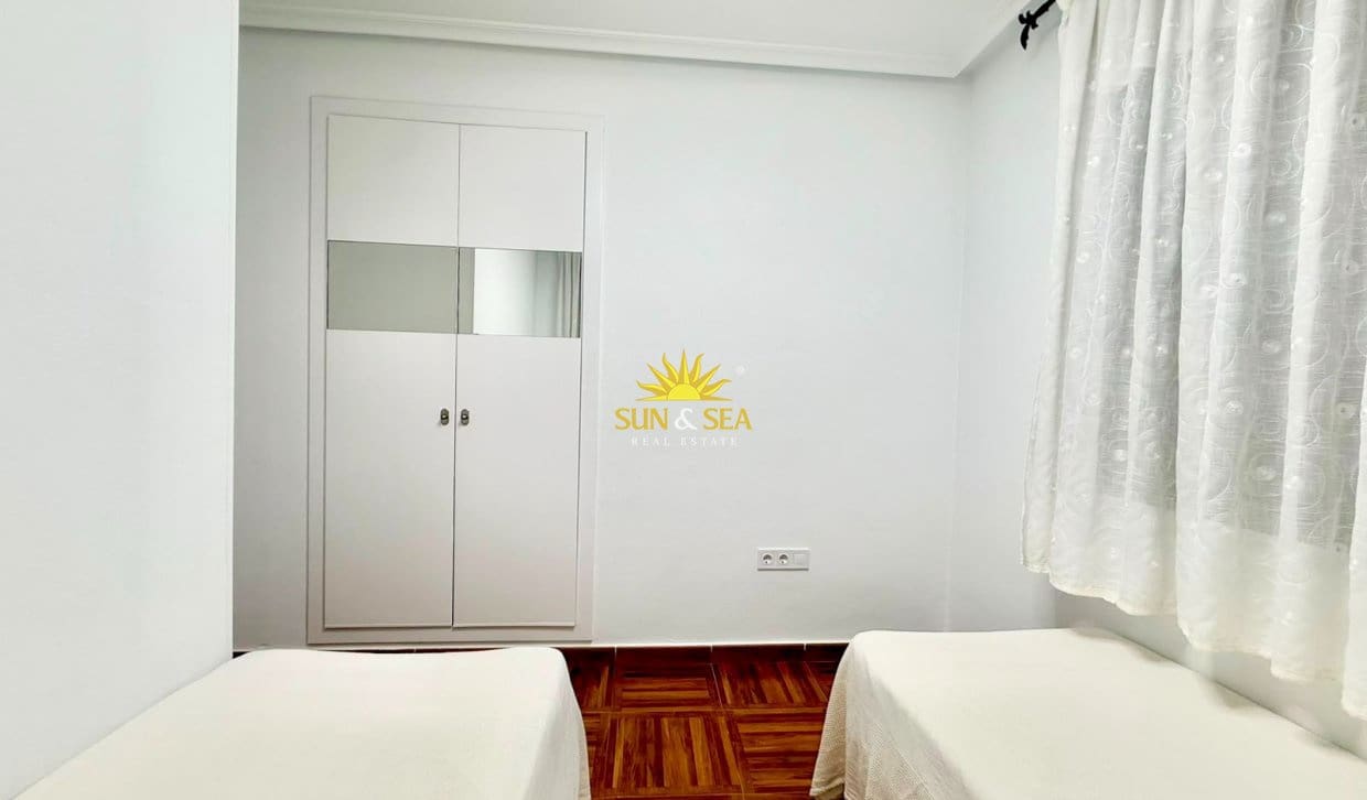 2 bedroom Townhouse for holiday rental in Aguas Nuevas with garage - € 900 (Ref: 9972254)