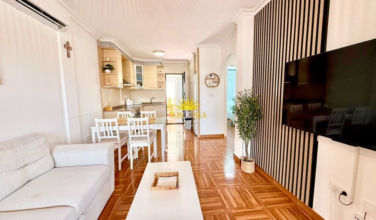 2 bedroom Townhouse for holiday rental in Aguas Nuevas with garage - € 900 (Ref: 9972254)