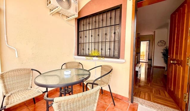 2 sovrum Hus för semesterbostäder i Aguas Nuevas, Torrevieja med garage - 900 € (Ref: 9972254)