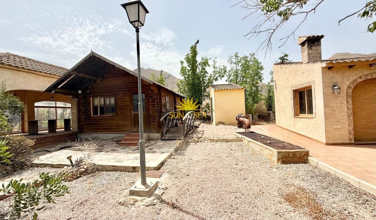 Byggegrund til salg i Cox - € 450.000 (Ref: 9974304)