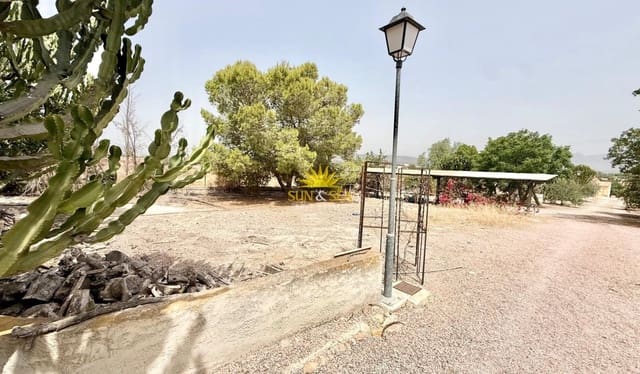 Bouwgrond te koop in Cox - € 450.000 (Ref: 9974304)