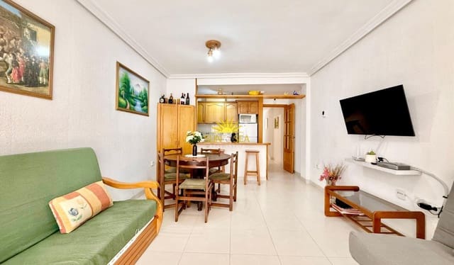 1 soveværelse Lejlighed til leje i Avenida Habaneras - Curva de Palangre, Torrevieja - € 800 (Ref: 9976419)