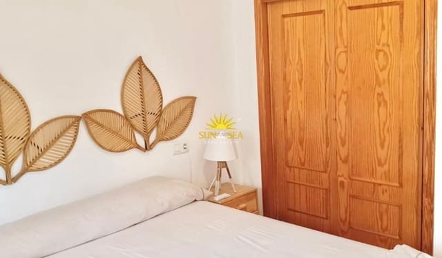 3 soverom Leilighet til leie i El Moncayo - El Pòrtic, Guardamar del Segura med svømmebasseng - € 750 (Ref: 9976420)