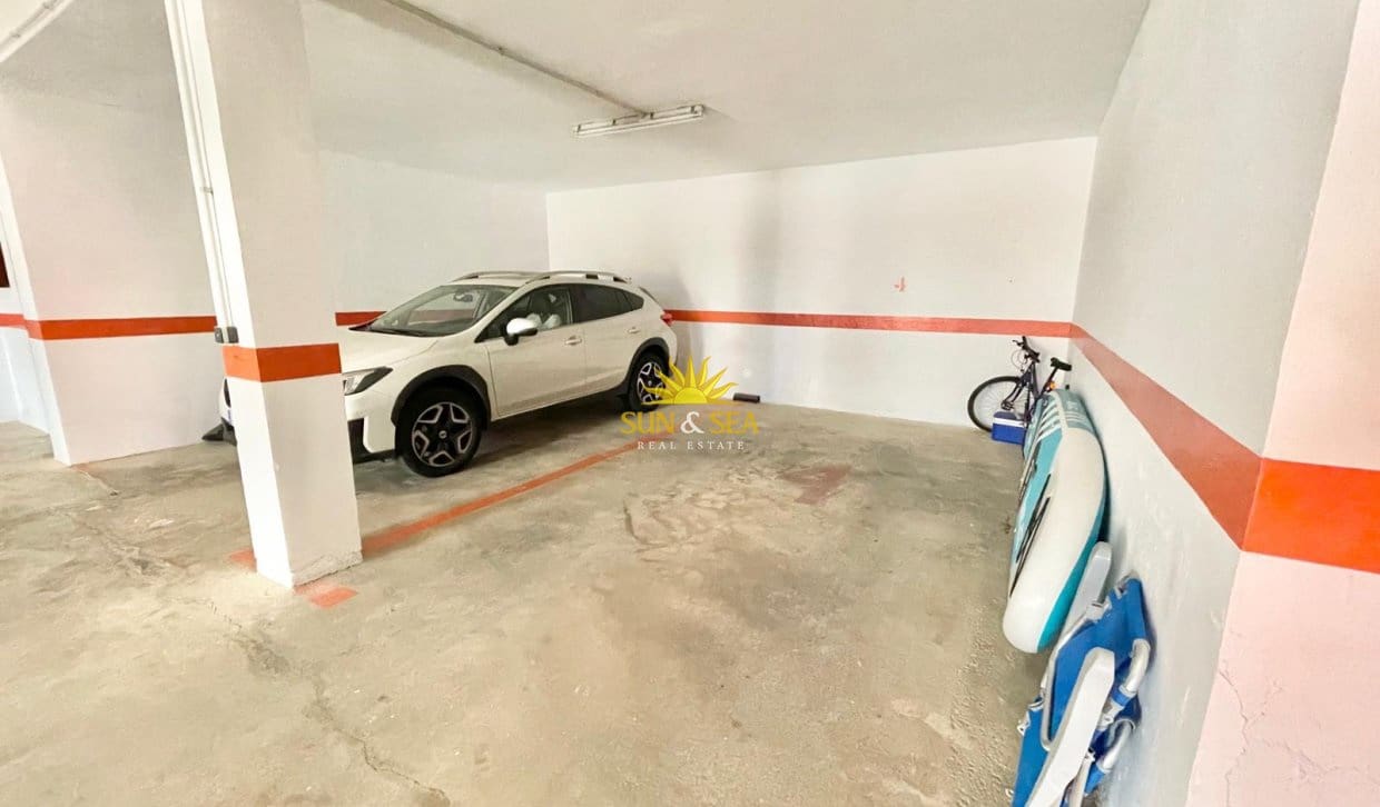 Appartement de 3 chambres de location de vacances à La Manga del Mar Menor - 800 € (Ref: 9977652)